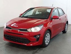 Rot Gebraucht 2023 Kia Rio Edition 7 Limousine | 14.890 € (Fairer Preis)