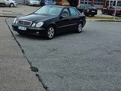 Blau Gebraucht 2002 Mercedes E320 Avantgarde Limousine | 2.900 € (Guter Preis)
