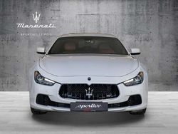 Weiß Gebraucht 2016 Maserati Ghibli Coupé | 31.111 € (Fairer Preis)