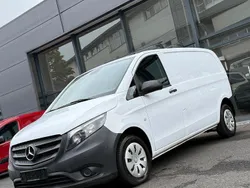 Weiß Gebraucht 2016 Mercedes Vito Van / Kleinbus | 11.991 €