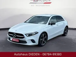 Silber Gebraucht 2019 Mercedes A200 Limousine | 23.900 € (Etwas zu teuer)