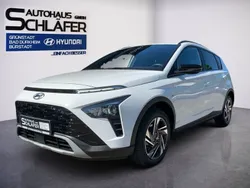 Atlas white / sol Gebraucht 2023 Hyundai Bayon GO! SUV | 20.480 € (Fairer Preis)