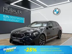 Grau Neu 2025 BMW M5 Shadowline Kombi | 154.775 € (Etwas zu teuer)