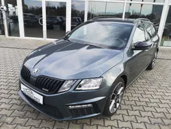 Quarzgrau metallic Gebraucht 2019 Skoda Octavia RS Kombi | 25.990 € (Teuer)