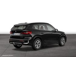 Black sapphire metallic Gebraucht 2025 BMW X1 Shadowline SUV | 43.614 € (Etwas zu teuer)