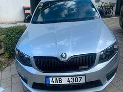 Grau Gebraucht 2014 Skoda Octavia RS Kombi | 8.801 € (Superpreis)