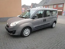 Muskatgrau/muskat braun(m2) Gebraucht 2013 Opel Combo Selection Van / Kleinbus | 5.500 € (Fairer Preis)