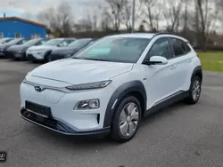 Chalk white Gebraucht 2021 Hyundai Kona Advantage SUV | 19.990 € (Fairer Preis)