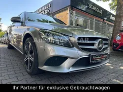 Silber Gebraucht 2020 Mercedes C300e Limousine | 32.990 €
