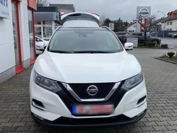 Weiß Gebraucht 2019 Nissan Qashqai Acenta SUV | 17.000 € (Fairer Preis)