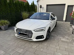 Weiß Gebraucht 2017 Audi A5 Sportback Ambiente Limousine | 20.750 € (Fairer Preis)