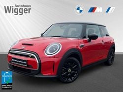 Chili red Gebraucht 2021 Mini Cooper SE Classic Kleinwagen | 17.900 € (Fairer Preis)