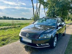 Braun Gebraucht 2012 VW Passat Kombi | 6.250 € (Fairer Preis)