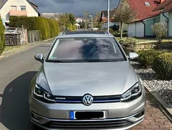 Silber Gebraucht 2019 VW Golf VII Highline Kombi | 15.500 € (Guter Preis)