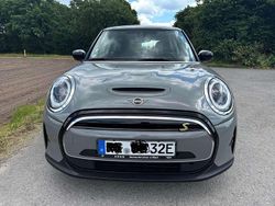 Grau Gebraucht 2022 Mini Cooper SE Essential Kleinwagen | 18.399 € (Fairer Preis)