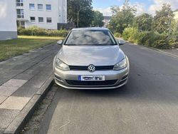 Grau Gebraucht 2013 VW Golf VII Kleinwagen | 9.000 € (Etwas zu teuer)