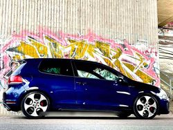 Blau Gebraucht 2010 VW Golf GTI Limousine | 6.999 €