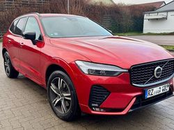 Rot Gebraucht 2022 Volvo XC60 R-Design SUV | 36.000 € (Superpreis)