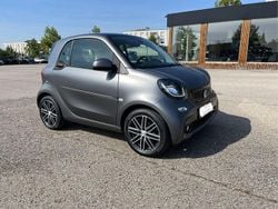 Grau Gebraucht 2019 Smart ForTwo Coupé Prime Kleinwagen | 13.400 € (Superpreis)