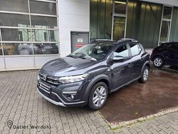 Grau Gebraucht 2022 Dacia Sandero Comfort Kleinwagen | 12.980 € (Fairer Preis)