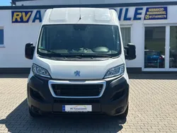 Weiß Gebraucht 2018 Peugeot Boxer Avantage Van | 13.999 € (Superpreis)