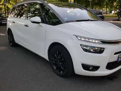Weiß Gebraucht 2015 Citroën C4 Picasso Exclusive Van / Kleinbus | 2.699 € (Fairer Preis)