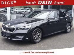 Schwarz Gebraucht 2024 BMW 520 Performance Limousine | 40.950 € (Guter Preis)