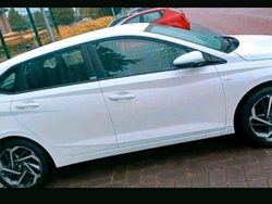 Weiß Gebraucht 2020 Hyundai i20 Kleinwagen | 14.000 € (Guter Preis)