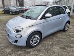 Blau Neu 2025 Fiat 500e Cabrio | 33.990 €