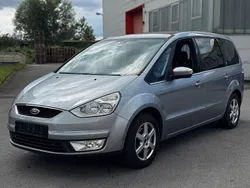 Silber Gebraucht 2006 Ford Galaxy Ghia Van / Kleinbus | 2.900 € (Fairer Preis)