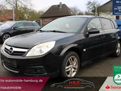 Schwarz Gebraucht 2007 Opel Signum Edition Kombi | 1.100 €
