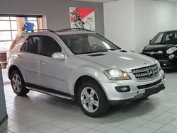 Mercedes ML320