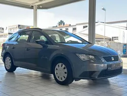 Weiß Gebraucht 2016 Seat Leon ST Kombi | 8.700 € (Guter Preis)