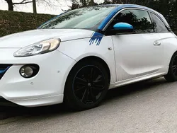 Weiß Gebraucht 2017 Opel Adam Unlimited Kleinwagen | 11.000 € (Fairer Preis)