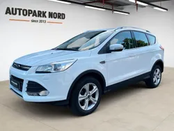 Weiß Gebraucht 2016 Ford Kuga SYNC Edition SUV | 12.999 € (Guter Preis)
