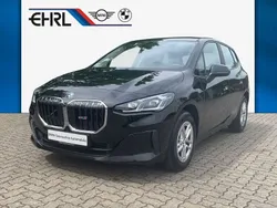Schwarz Gebraucht 2023 BMW 218 Active Tourer Performance Van / Kleinbus | 28.899 € (Guter Preis)