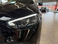 Unilack schwarz Gebraucht 2023 Mercedes C200 Avantgarde Kombi | 28.850 € (Fairer Preis)