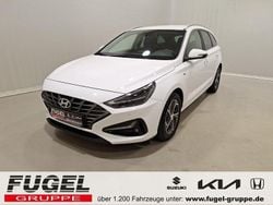 Atlas white / sol Gebraucht 2023 Hyundai i30 Kombi | 18.999 € (Fairer Preis)