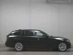 Schwarz Gebraucht 2022 BMW 318 Advantage Kombi | 20.480 € (Guter Preis)
