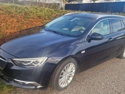 Blau Gebraucht 2018 Opel Insignia Country Tourer Innovation Kombi | 13.900 € (Etwas zu teuer)