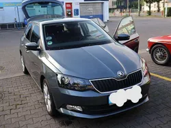 Grau Gebraucht 2016 Skoda Fabia Style Limousine | 7.500 € (Guter Preis)