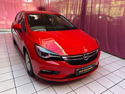 Rot Gebraucht 2016 Opel Astra Innovation Kleinwagen | 12.990 € (Fairer Preis)