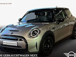 Melting silver iii metallic Gebraucht 2023 Mini Cooper SE Classic Kleinwagen | 18.990 € (Fairer Preis)