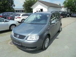 Grau metallic Gebraucht 2005 VW Touran Trendline Van / Kleinbus | 1.400 € (Guter Preis)