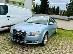 Blau Gebraucht 2006 Audi A4 Limousine | 3.100 € (Fairer Preis)