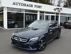 Blau Gebraucht 2020 Mercedes C180 Kombi | 19.500 € (Guter Preis)