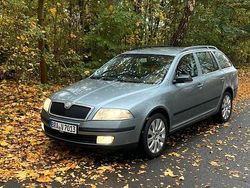 Silber Gebraucht 2006 Skoda Octavia Kombi | 2.900 € (Etwas zu teuer)