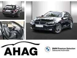 Schwarz uni Gebraucht 2022 BMW 330e Sport Line Kombi | 30.880 € (Superpreis)