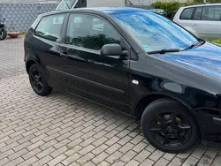 Schwarz Gebraucht 2002 VW Polo Kleinwagen | 600 € (Guter Preis)