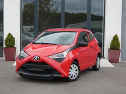 Rot Gebraucht 2020 Toyota Aygo Kleinwagen | 7.450 € (Fairer Preis)